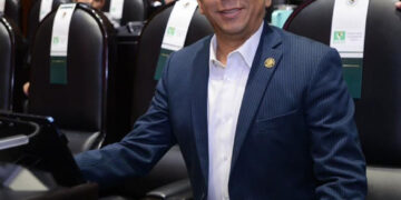 Reforma garantiza derechos de los trabajadores de la salud