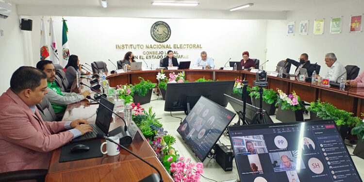 Nombran a integrantes de consejos distritales