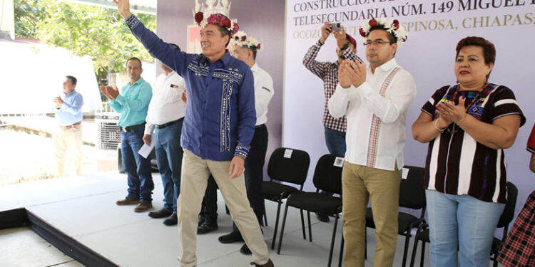 Inauguró infraestructura educativa