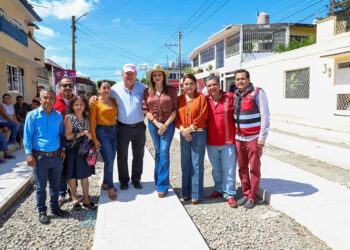 Avanza pavimentación en la 5 de Febrero