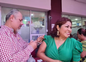 Ponen en marcha campaña de vacunación