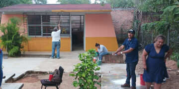 Recuperan espacios públicos