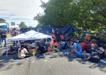Abandonan campamento
