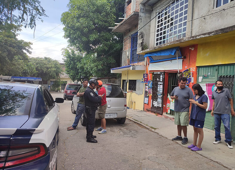 Le robaron su Iphone en la Zapata