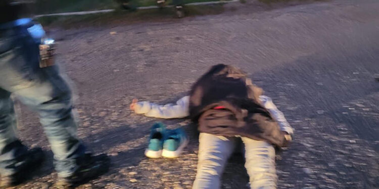 Se lo llevaron de corbata