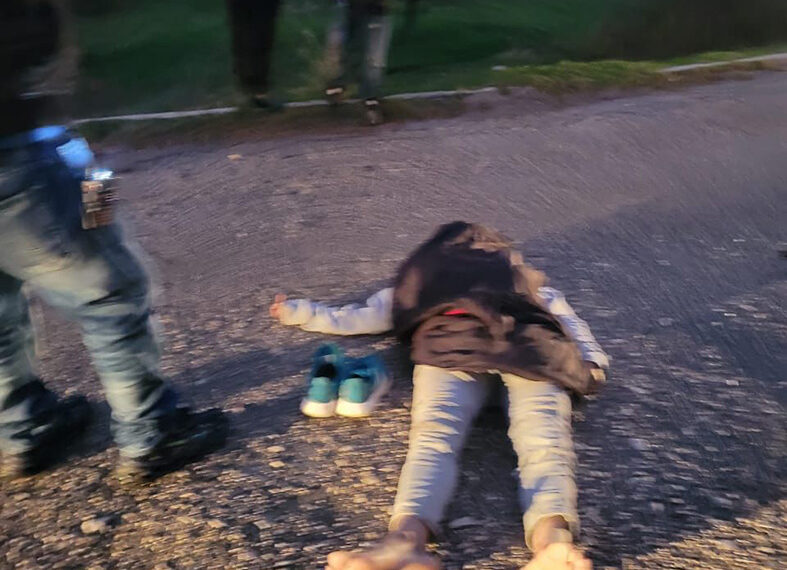 Se lo llevaron de corbata