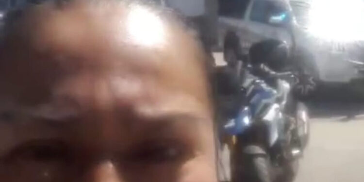 Denuncian despidos injustificados