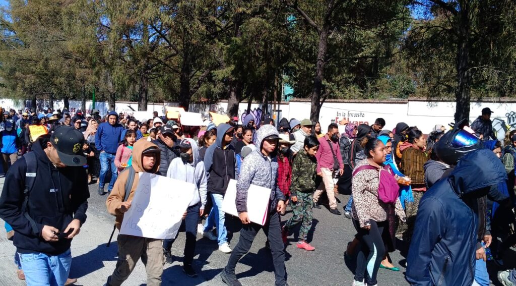 Desplazados de San Vicente marcharon en San Cristóbal