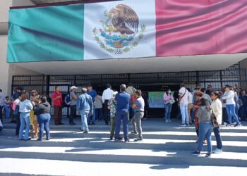 Trabajadores de Educación exigen homologación de salarios
