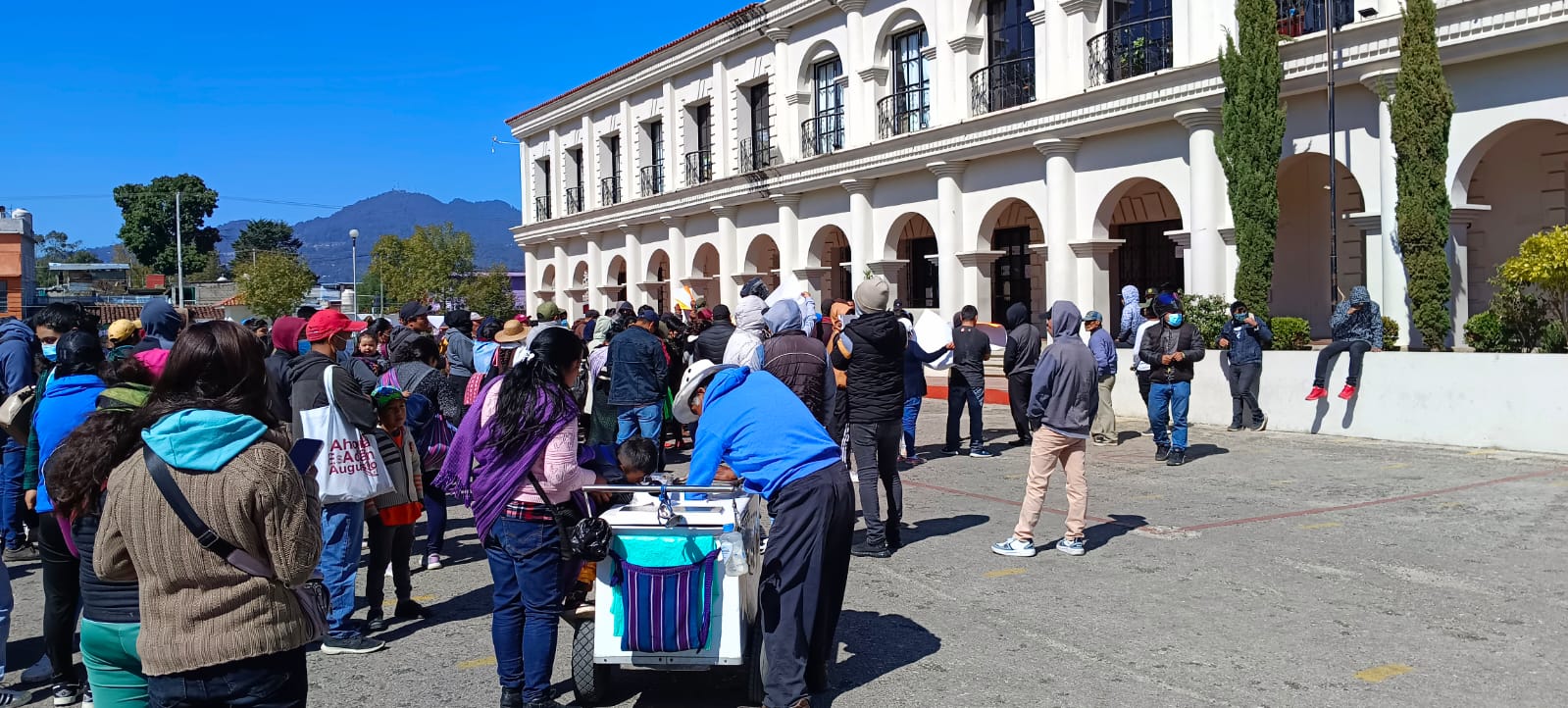 Marcharon esta mañana del poniente hacia la unidad administrativa municipal.