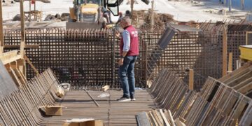 Estancado el paso a desnivel de la Torre Chiapas