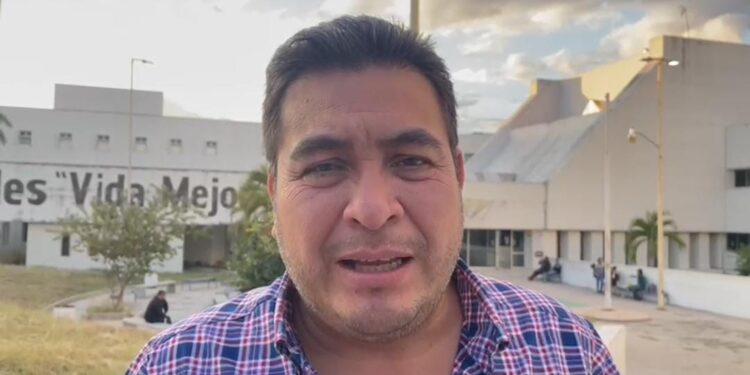 Maestros del SNTE exigen pagos, les deben desde 2016