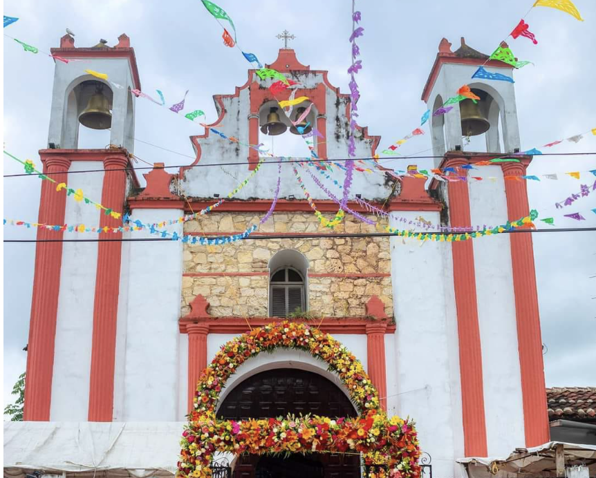 Ni Dios lo quiera; por temor cancelan misas en Altamirano