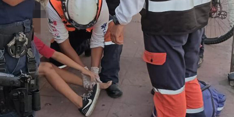 Lo revolcó una moto