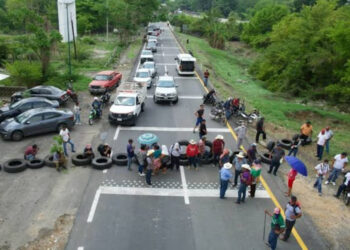 Bloqueos, el dolor de cabeza de autoridades