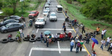 Bloqueos, el dolor de cabeza de autoridades