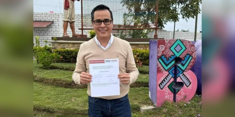 Pide licencia presidente de Berriozábal