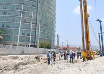 Todavía no queda, Paso a Desnivel “Torre Chiapas”