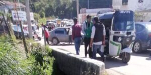 Los simpatizantes del retenido bloquearon la carretera