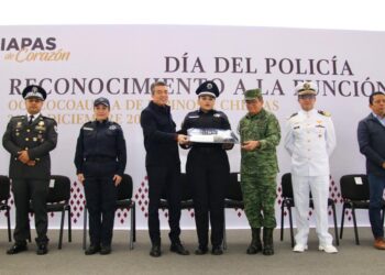 Reconoce Rutilio Escandón labor de policías para mantener la estabilidad y la armonía en Chiapas