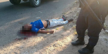 Le destrozó la cabeza