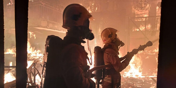 Fuego consume el “500 noches”