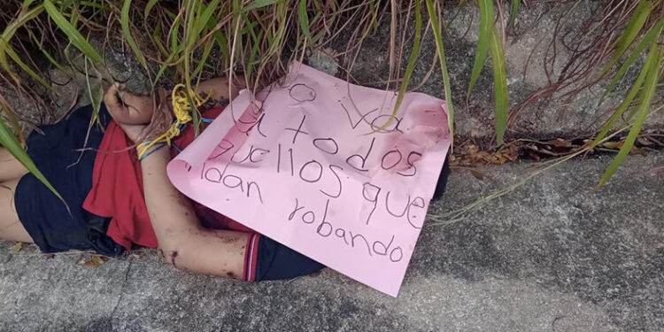 Dejaron una advertencia en el cuerpo