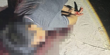 Lo hincaron y le dispararon en la cabeza