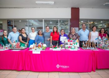 Ayuntamiento de Tapachula realiza 1er. Concurso de Villas Navideñas