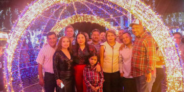 Enciende luces navideñas