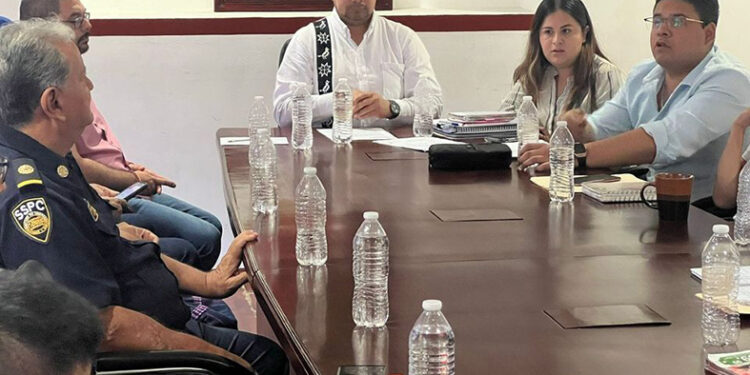 Trabajo en conjunto en seguridad, como eje prioritario