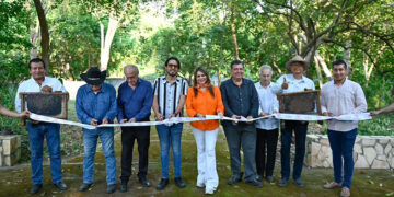 Inaugura Centro de Capacitación y Mejoramiento Genético Apícola