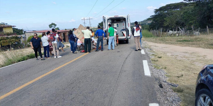 Jovencita acaba con posible quebradura