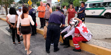 Se lo llevaron de corbata
