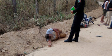 Lo mandaron a comer tierra