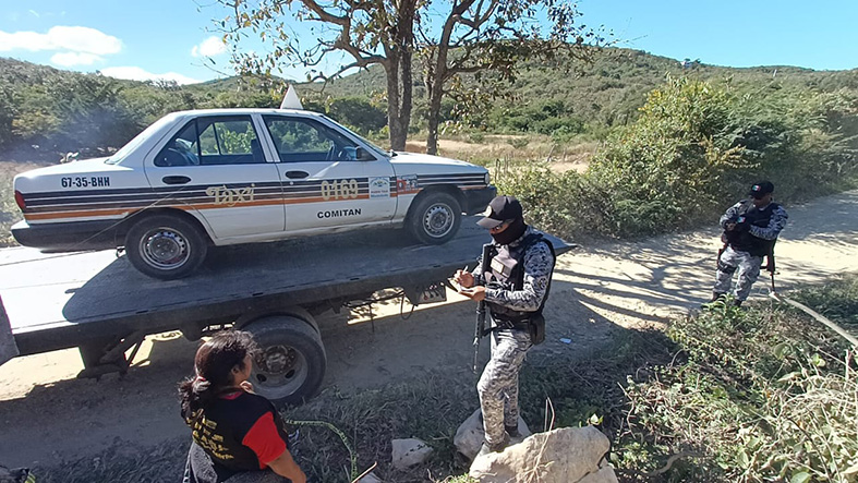 Taxistas exigen seguridad