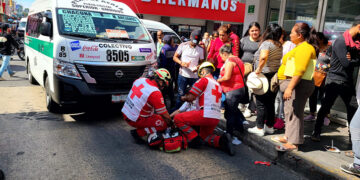 Se llevan a abuelo de corbata