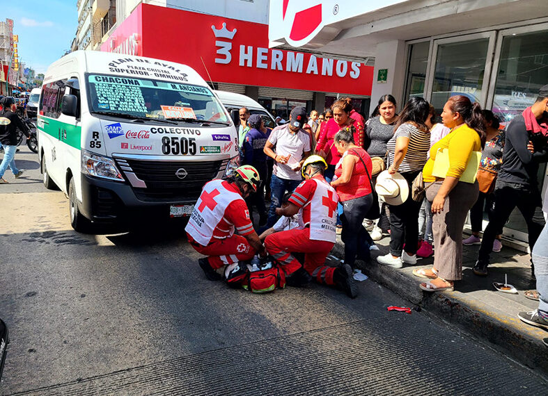 Se llevan a abuelo de corbata