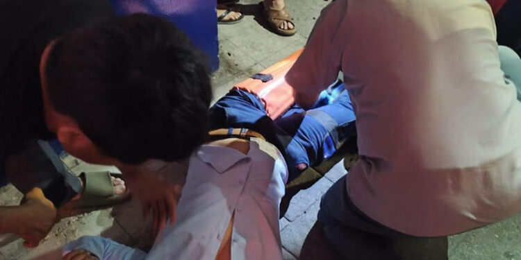 Motociclistas acaban estrellados