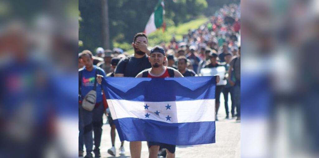 Las caravanas se han reactivado ante la falta de capacidad de las autoridades del INM para atenderlos. 