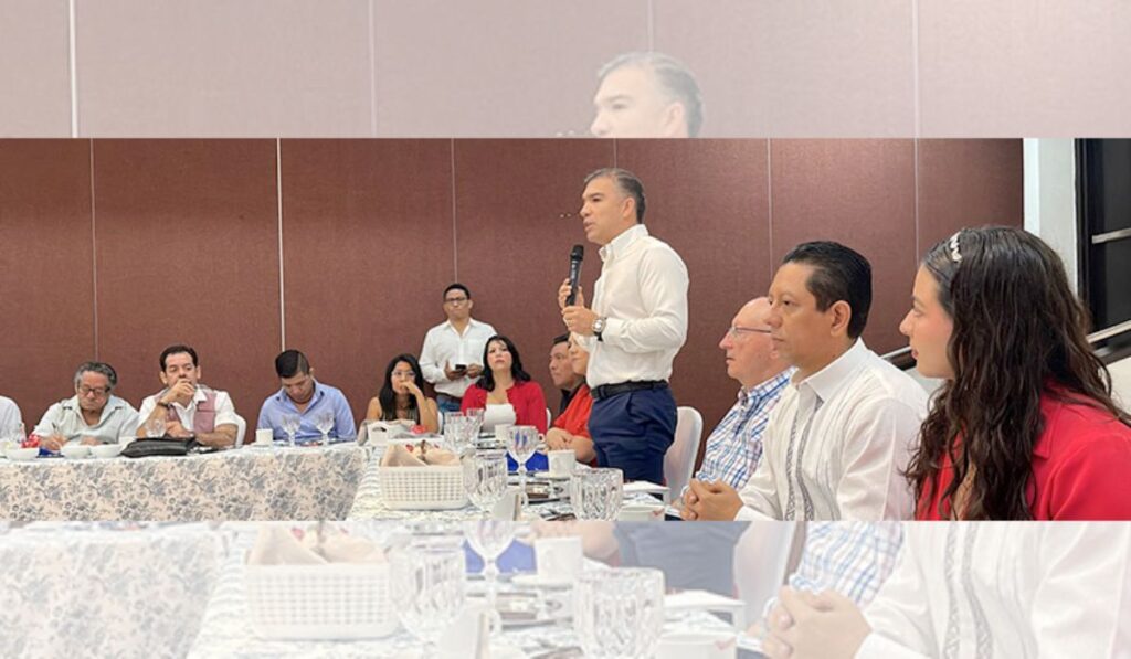 Participamos en la mesa de trabajo con el doctor Carlos Villán Durán, -Presidente de la Asociación Española para el Derecho Internacional de los Derechos Humanos (AEDIDH)-.