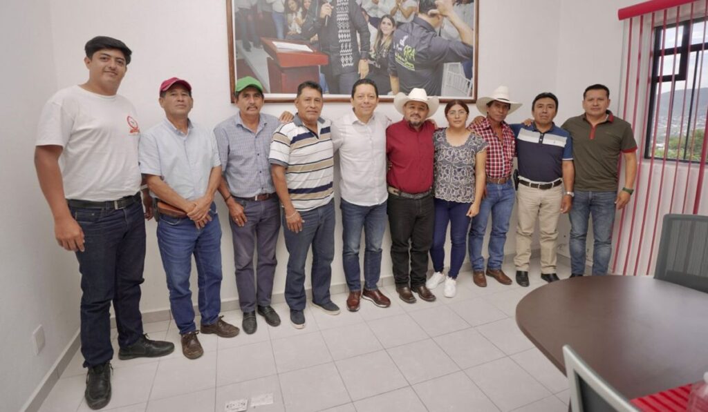 Llaven Abarca escucha a organizaciones campesinas y promete impulsar el desarrollo rural en Chiapas