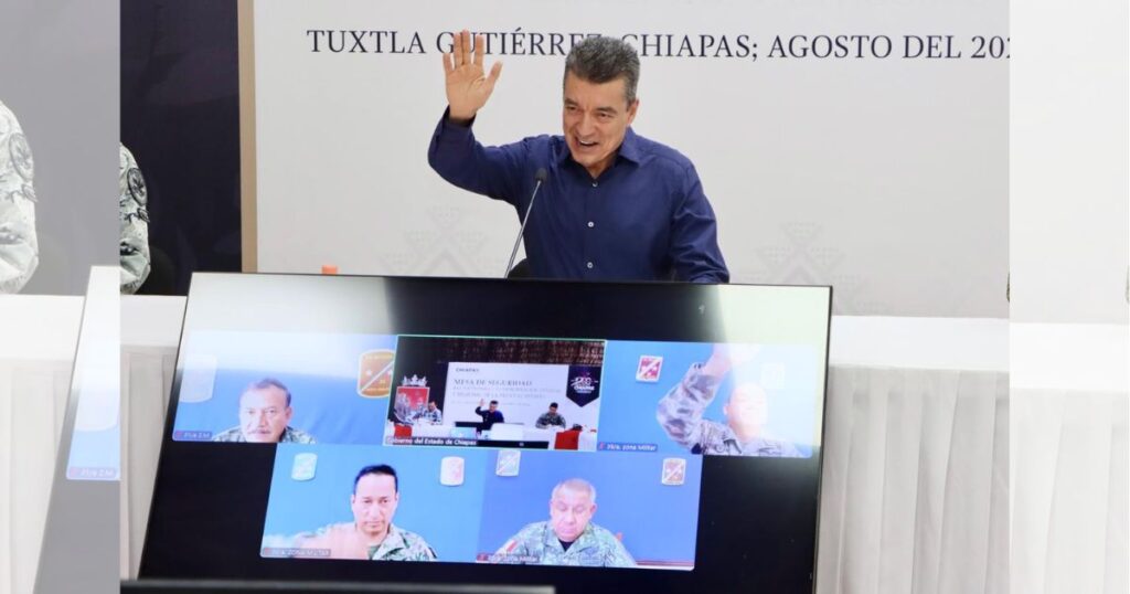 El gobernador Rutilio Escandón pide a los chiapanecos tomar precauciones ante las intensas lluvias de septiembre y prevenir enfermedades transmitidas por mosquitos.