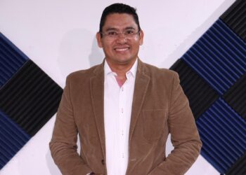 El aspirante a juez de Distrito en materia penal es autor de ocho libros en esta área del derecho, está a punto de sacar a la luz el noveno y actualmente escribe el décimo.