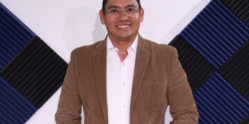 El aspirante a juez de Distrito en materia penal es autor de ocho libros en esta área del derecho, está a punto de sacar a la luz el noveno y actualmente escribe el décimo.