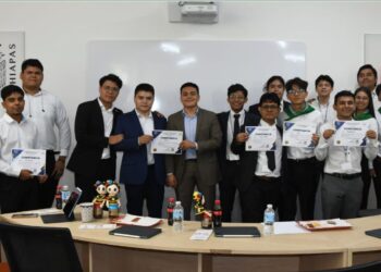Cinco equipos universitarios fueron seleccionados para representar a Chiapas en la fase nacional del reto de innovación iOS con enfoque social.