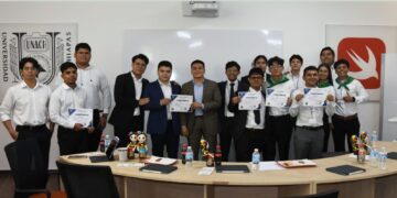 Cinco equipos universitarios fueron seleccionados para representar a Chiapas en la fase nacional del reto de innovación iOS con enfoque social.