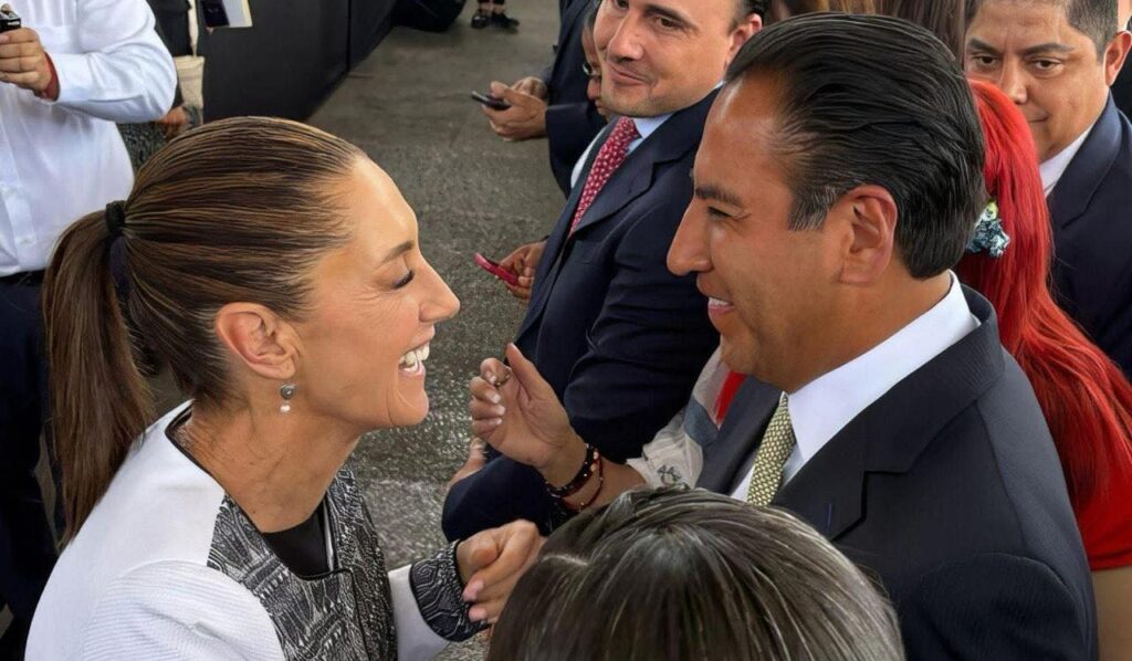 El gobernador de Chiapas acompañó a la presidenta en la presentación de su estrategia económica, que incluye 18 acciones clave.