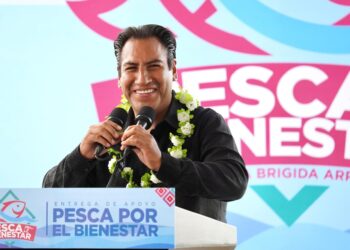 Durante la entrega de apoyos “Pesca por el Bienestar”, el gobernador anunció inversiones y obras estratégicas.