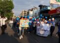 Cientos realizaron una caminata del Parque de la Marimba al Parque Bicentenario.